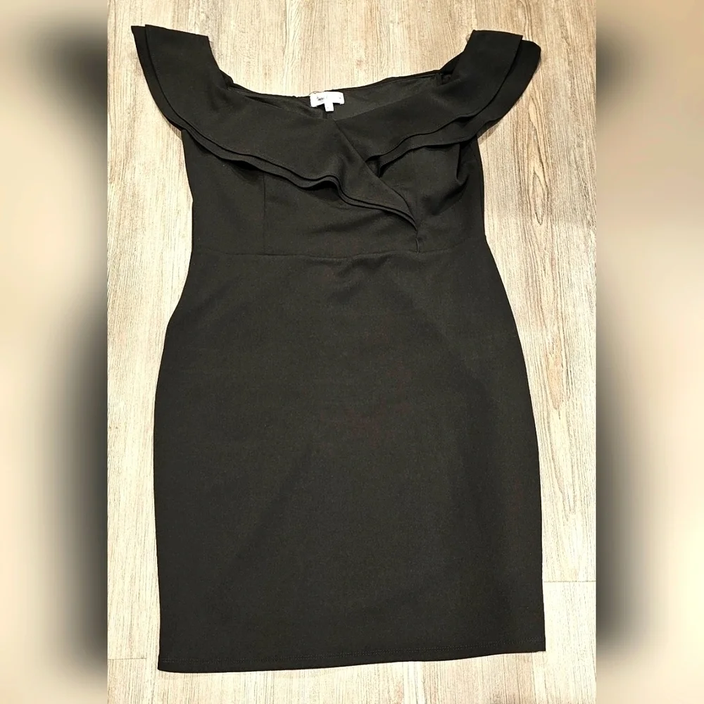 Size XL | Emerald Sundae Womens Black Bodycon Ruffle Trum Neckline Dress - Picture 4 of 12